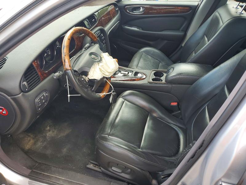 Photo 7 from auction – 2004 JAGUAR XJ8 with VIN SAJWA71C24SG22199