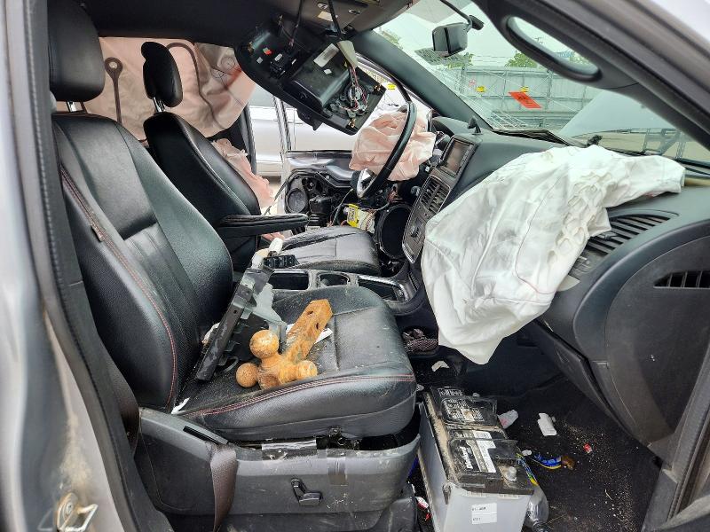 Photo 7 from auction – 2017 DODGE GRAND CARAVAN with VIN 2C4RDGEG0HR807811