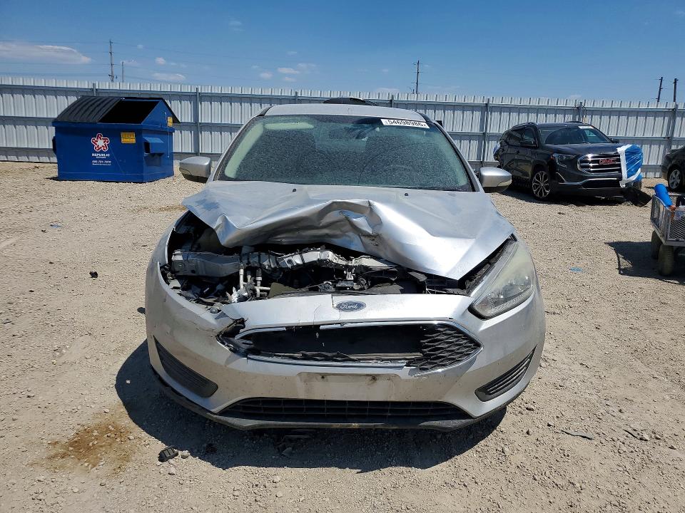 Photo 5 from auction – 2016 FORD FOCUS with VIN 1FADP3F2XGL306158