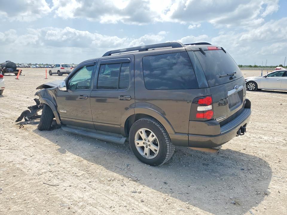 Photo 2 from auction – 2008 FORD EXPLORER with VIN 1FMEU73E08UB11481
