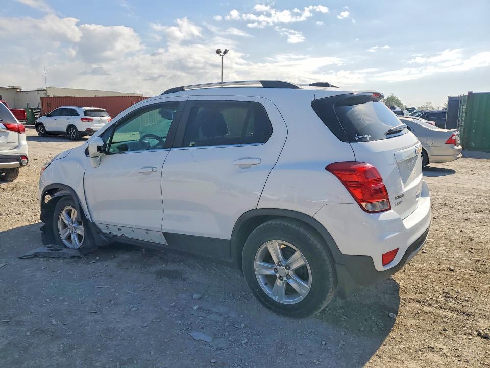 Photo 2 from auction – 2017 CHEVROLET TRAX with VIN 3GNCJLSB1HL284254
