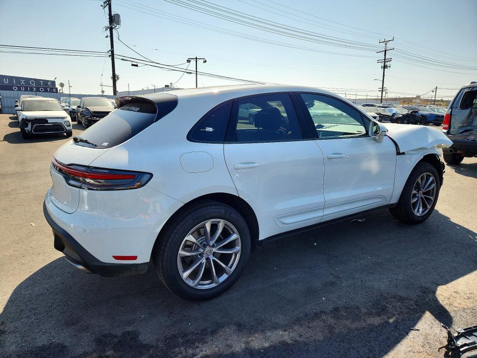 Photo 3 from auction – 2026 PORSCHE MACAN with VIN WP1AA2A58TLB07712