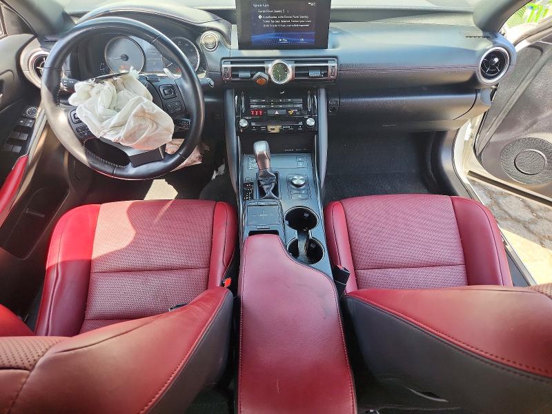 Photo 8 from auction – 2022 LEXUS IS with VIN JTHC81F2XN5049719