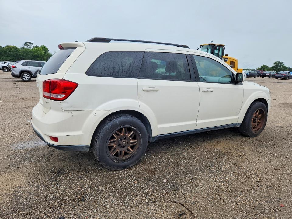 Photo 3 from auction – 2015 DODGE JOURNEY with VIN 3C4PDCBB7FT572374
