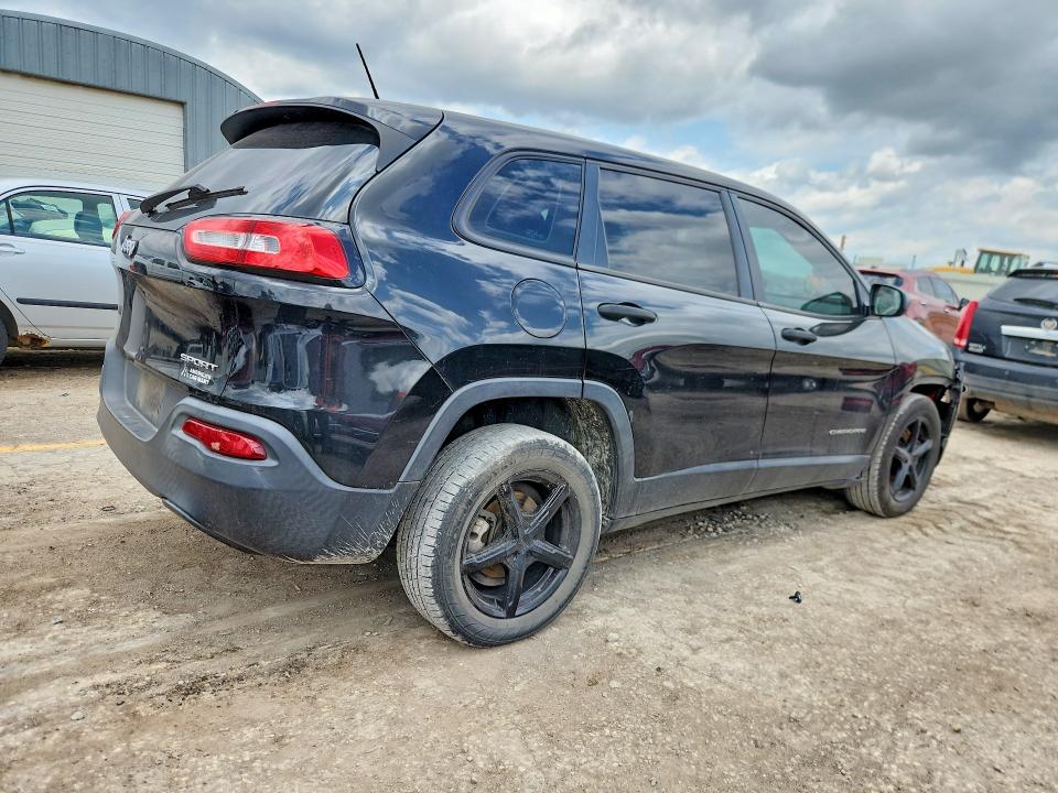 Photo 3 from auction – 2015 JEEP CHEROKEE with VIN 1C4PJLAB7FW561041