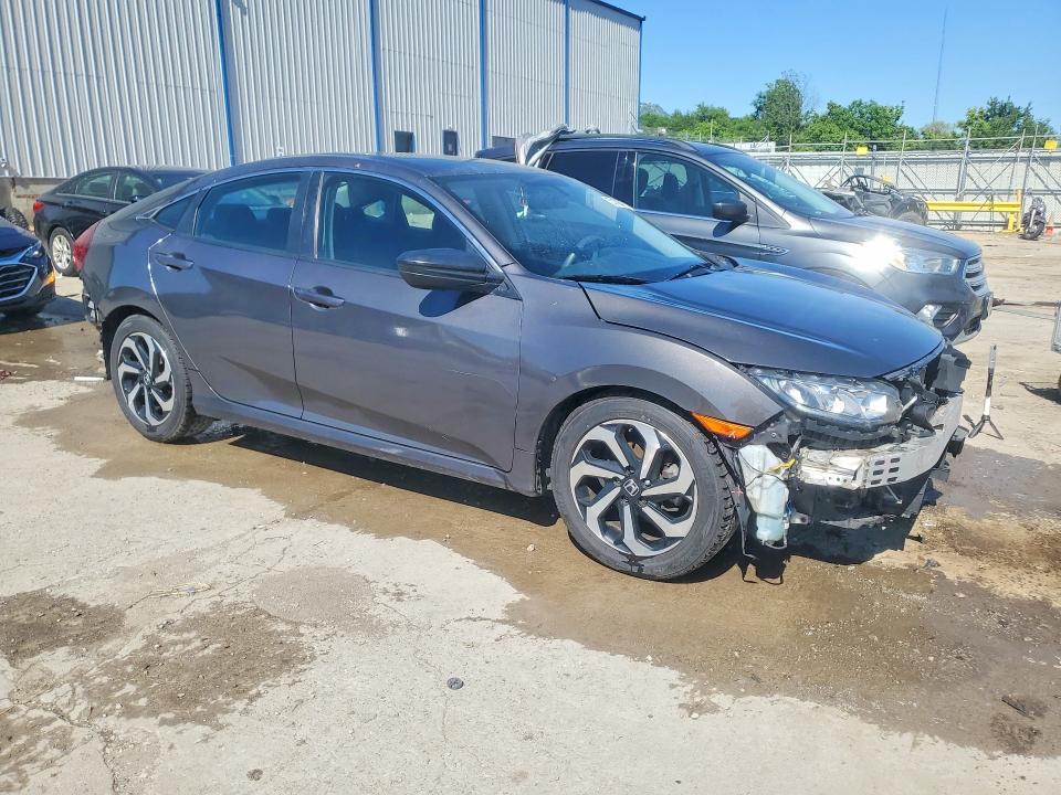 Photo 4 from auction – 2017 HONDA CIVIC with VIN 19XFC2F5XHE003250