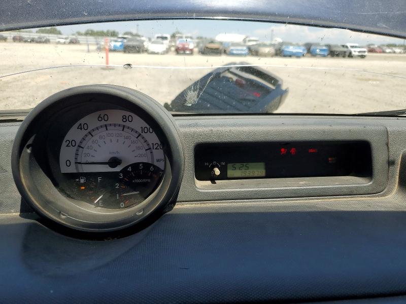 Photo 9 from auction – 2005 TOYOTA SCION with VIN JTLKT334250206853