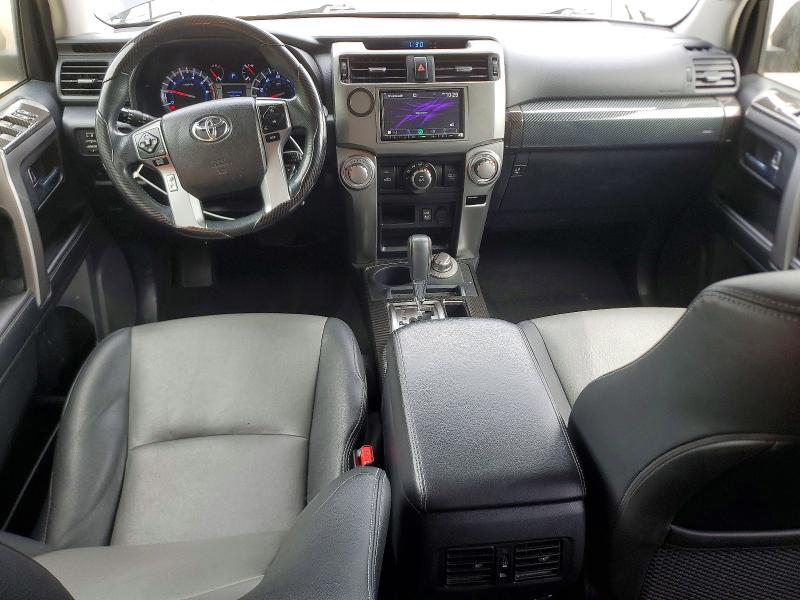 Photo 8 from auction – 2019 TOYOTA 4RUNNER with VIN JTEBU5JR2K5656175