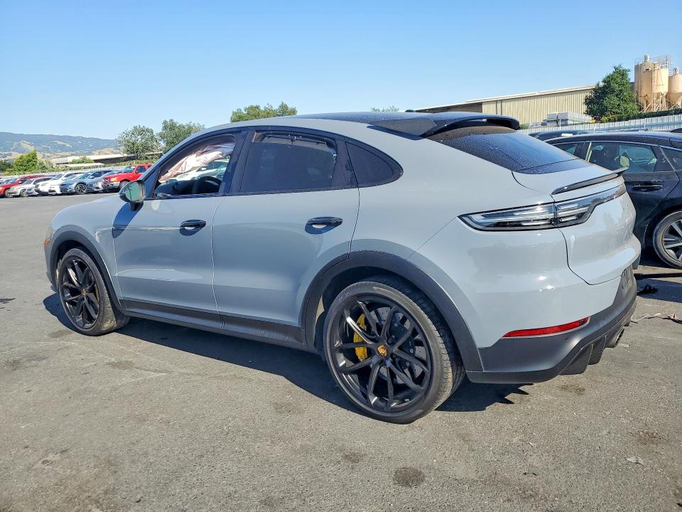Photo 2 from auction – 2023 PORSCHE CAYENNE with VIN WP1BK2AY6PDA39034