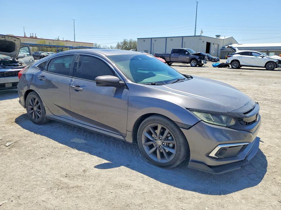 Photo 4 from auction – 2019 HONDA CIVIC with VIN 19XFC1F76KE011428