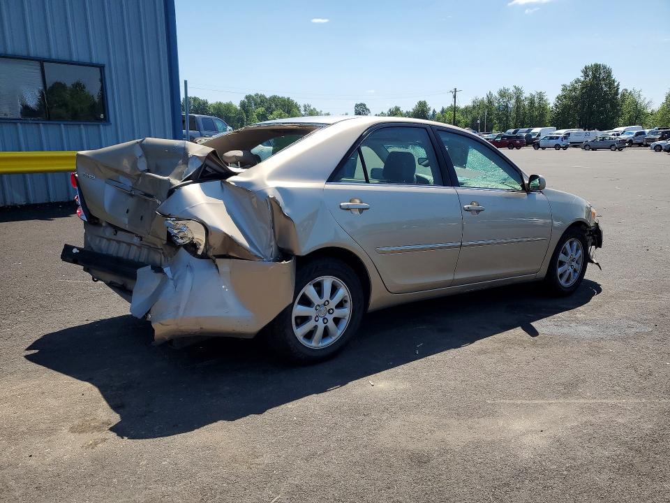 Photo 3 from auction – 2002 TOYOTA CAMRY with VIN JTDBE32K520098794