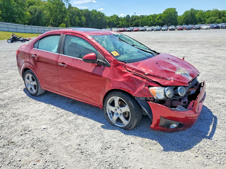 Photo 4 from auction – 2014 CHEVROLET SONIC with VIN 1G1JE5SB5E4151605