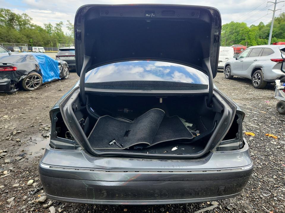 Photo 6 from auction – 2008 MERCEDES-BENZ E with VIN WDBUF87X58B338199