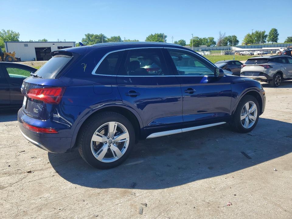 Снимка 3 от търг – 2018 AUDI Q5 с VIN WA1BNAFY5J2201941