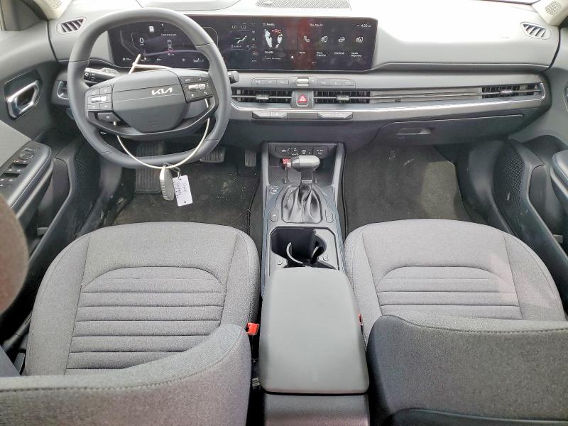 Photo 8 from auction – 2025 KIA K4 with VIN 3KPFU4DE1SE229504