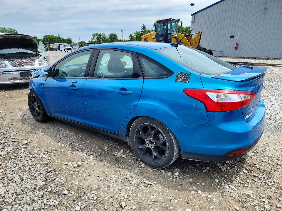 Photo 2 from auction – 2014 FORD FOCUS with VIN 1FADP3F27EL346890