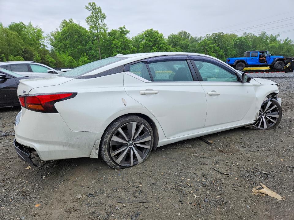 Photo 3 from auction – 2022 NISSAN ALTIMA with VIN 1N4BL4CV7NN415248