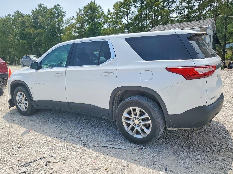 Photo 2 from auction – 2019 CHEVROLET TRAVERSE with VIN 1GNERFKW3KJ151175