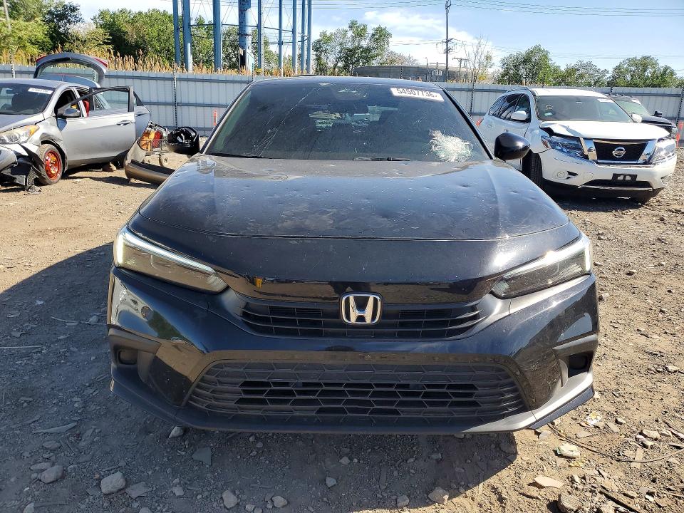Photo 5 from auction – 2022 HONDA CIVIC with VIN 2HGFE2F5XNH574961