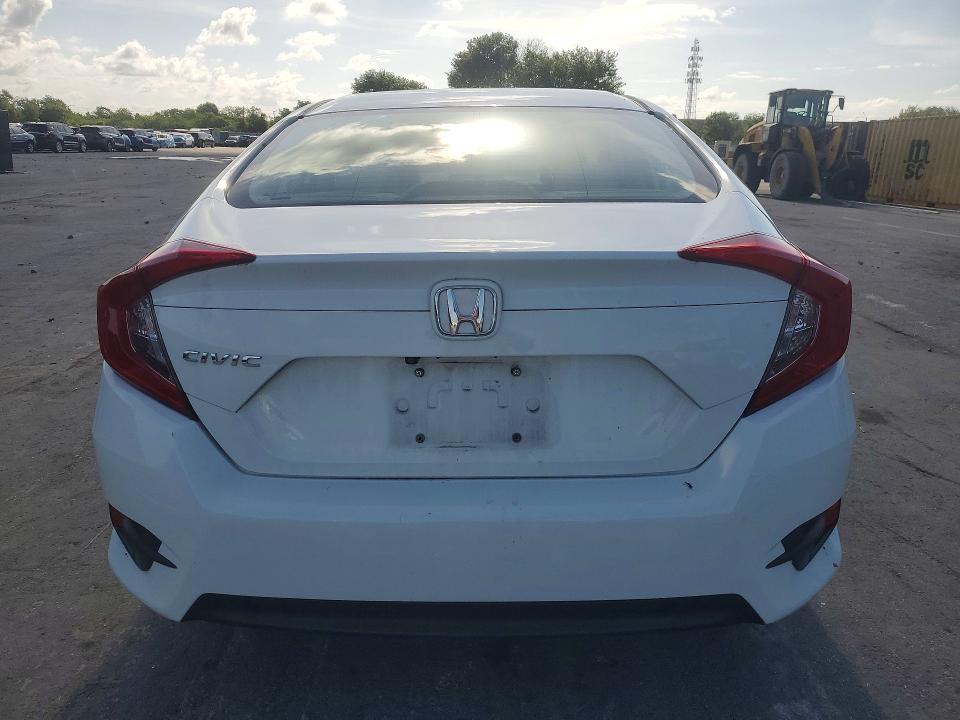 Photo 6 from auction – 2017 HONDA CIVIC with VIN 19XFC2F57HE029031