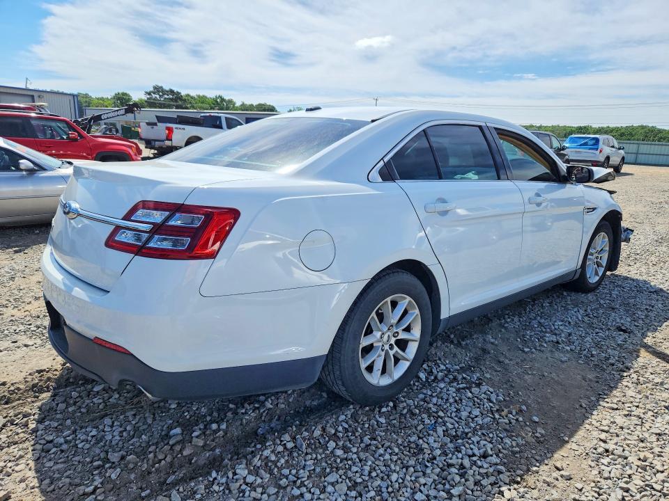 Photo 3 from auction – 2015 FORD TAURUS with VIN 1FAHP2D89FG113669