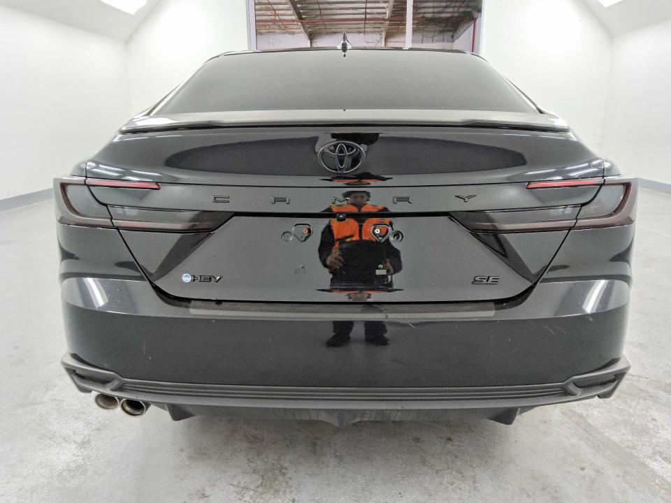 Photo 6 from auction – 2025 TOYOTA CAMRY with VIN 4T1DAACK2SU088042
