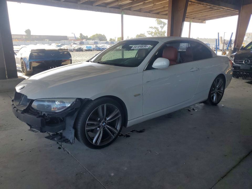 BMW 328 2013 with VIN WBADW7C5XDE731802 - Photo from auction