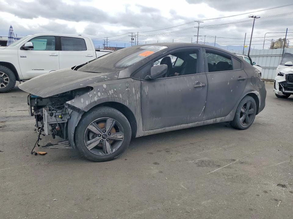KIA FORTE 2018 с VIN 3KPFL4A71JE207638 - Фото с аукциона