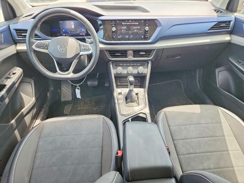 Photo 8 from auction – 2022 VOLKSWAGEN TAOS with VIN 3VVTX7B2XNM040902