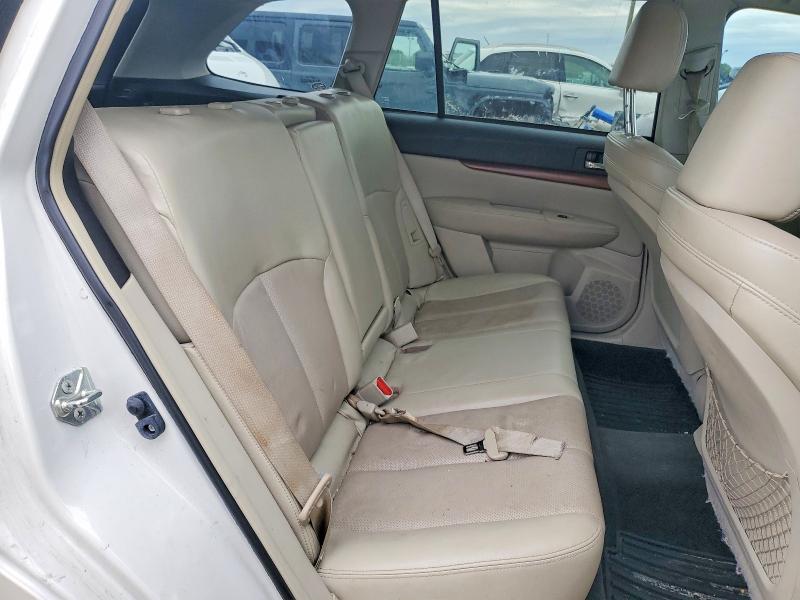 Photo 11 from auction – 2014 SUBARU OUTBACK with VIN 4S4BRCLC5E3302309