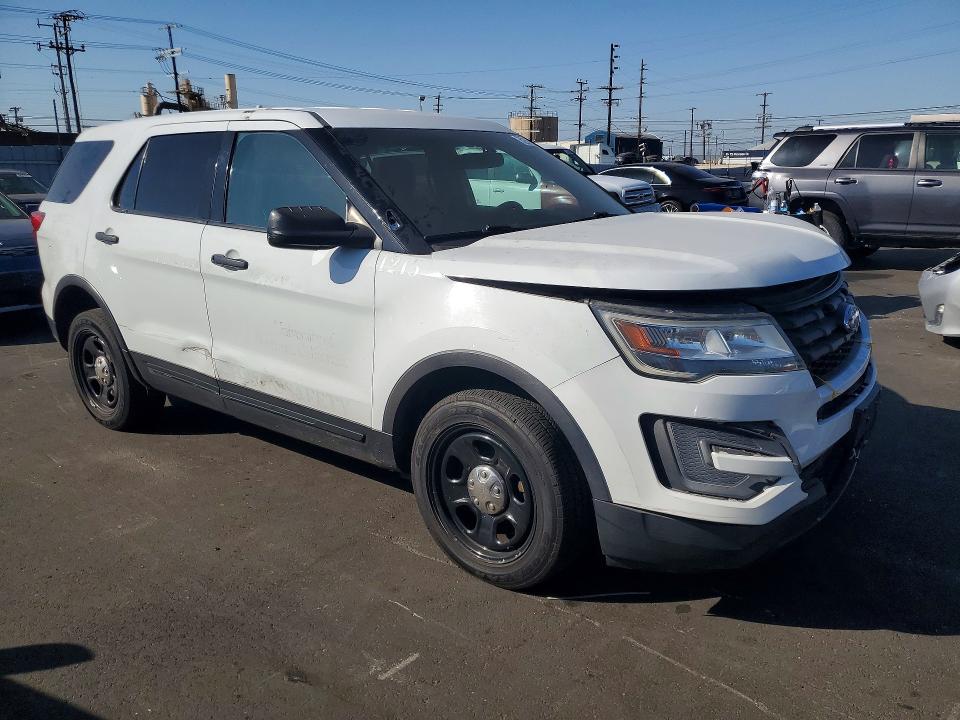 Photo 4 from auction – 2016 FORD EXPLORER with VIN 1FM5K8AR3GGA04455