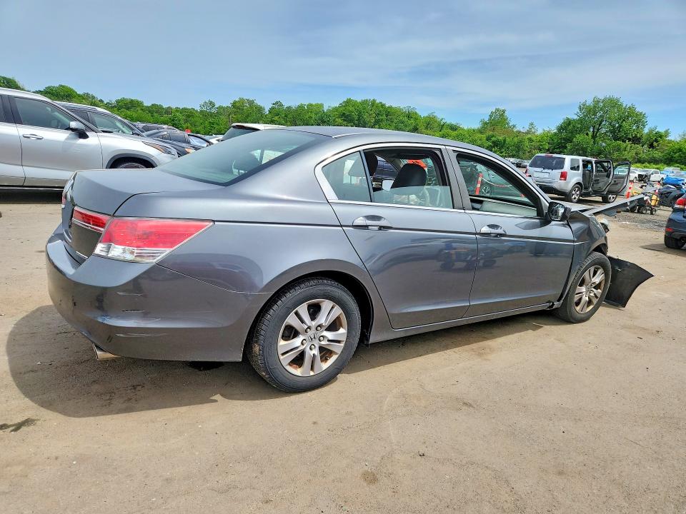 Photo 3 from auction – 2012 HONDA ACCORD with VIN 1HGCP2F68CA211494