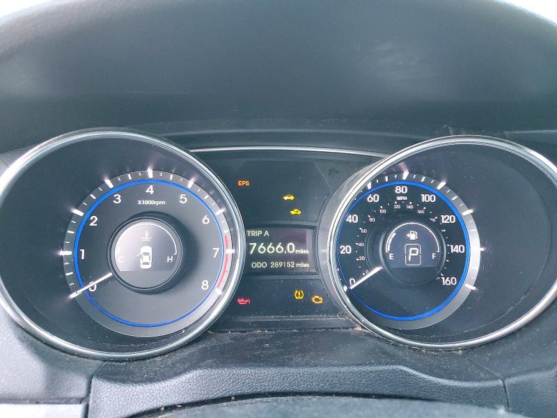 Photo 9 from auction – 2011 HYUNDAI SONATA with VIN 5NPEC4ACXBH087215