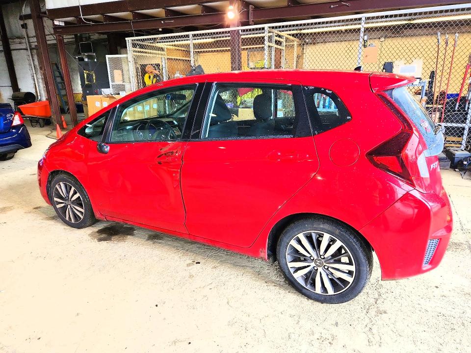 Photo 2 from auction – 2015 HONDA FIT with VIN 3HGGK5H89FM700252