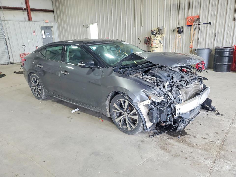 Photo 4 from auction – 2017 NISSAN MAXIMA with VIN 1N4AA6AP0HC439053