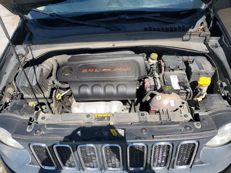 Photo 12 from auction – 2017 JEEP RENEGADE with VIN ZACCJBBB4HPG56972