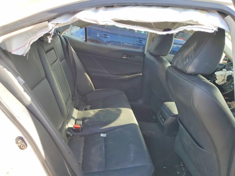 Photo 10 from auction – 2016 LEXUS IS with VIN JTHCM1D25G5007704