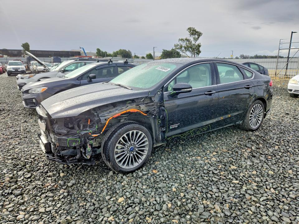 FORD FUSION 2017 with VIN 3FA6P0SU1HR313579 - Photo from auction