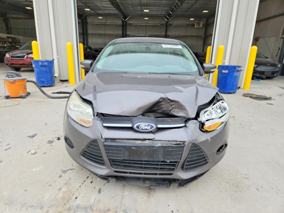 Photo 5 from auction – 2014 FORD FOCUS with VIN 1FADP3F26EL363017