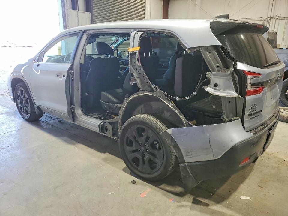 Photo 2 from auction – 2024 SUBARU ASCENT with VIN 4S4WMAKD9R3450600
