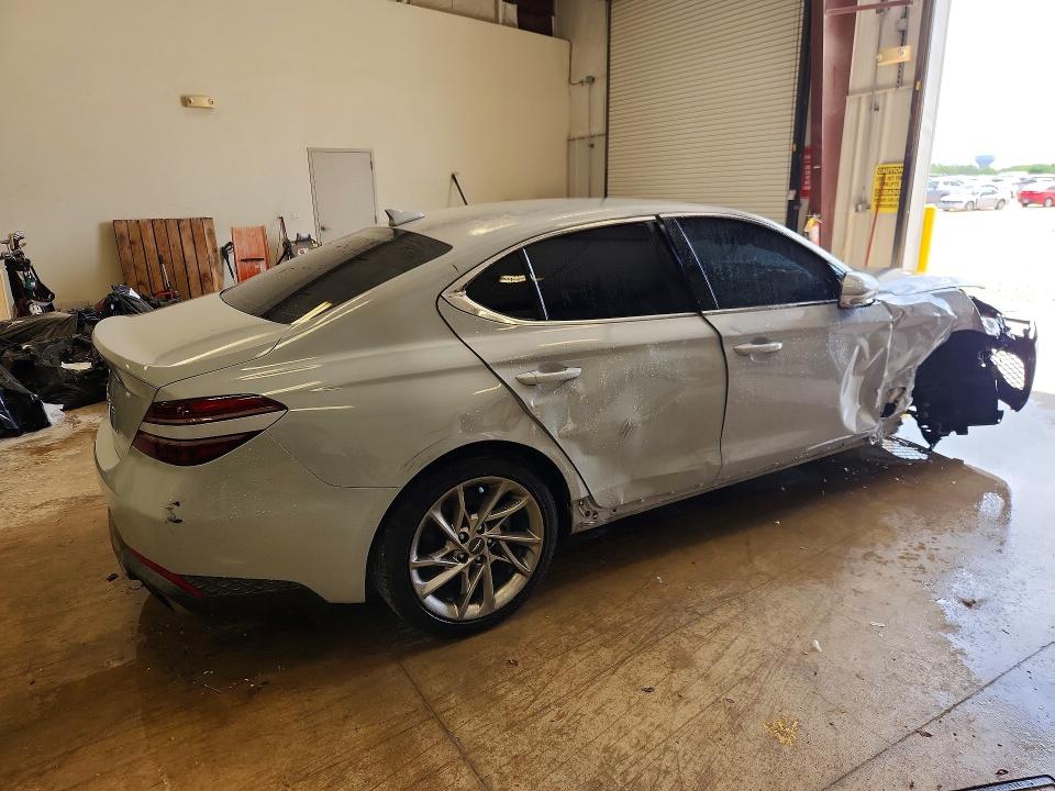 Photo 3 from auction – 2022 GENESIS G70 with VIN KMTG34TA8NU093949