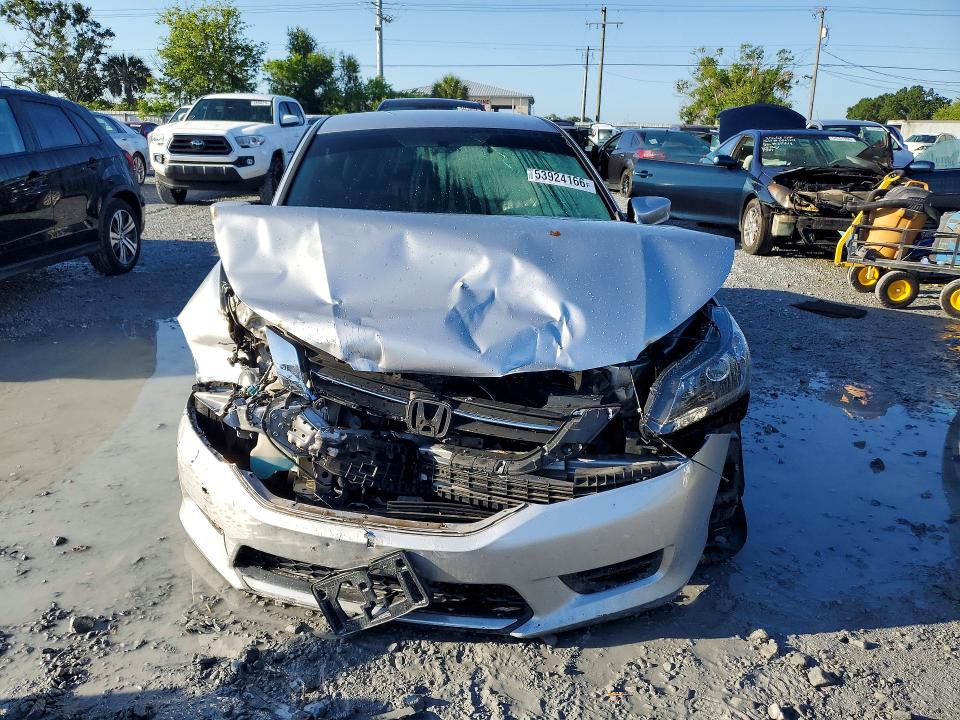 Photo 5 from auction – 2014 HONDA ACCORD with VIN 1HGCR2F37EA201073