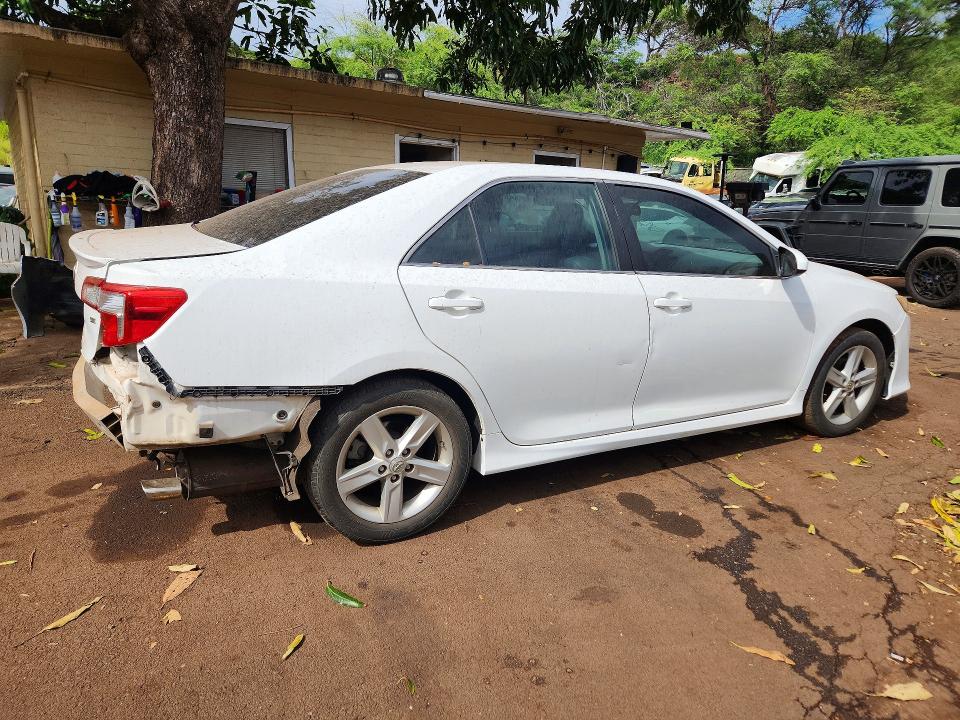 Photo 3 from auction – 2014 TOYOTA CAMRY with VIN 4T1BF1FK4EU353729