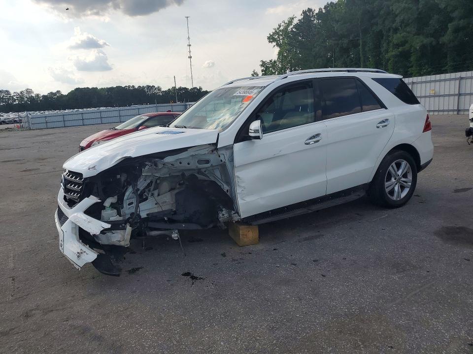 MERCEDES-BENZ ML 2015 with VIN 4JGDA5HB0FA615342 - Photo from auction