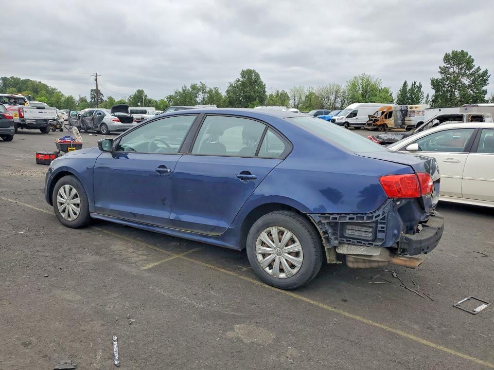 Photo 2 from auction – 2011 VOLKSWAGEN JETTA with VIN 3VW2K7AJXBM332849