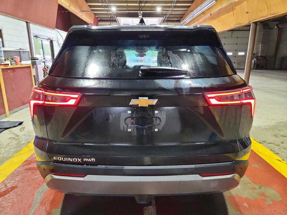 Photo 6 from auction – 2026 CHEVROLET EQUINOX with VIN 3GNAXPEG8TL218295
