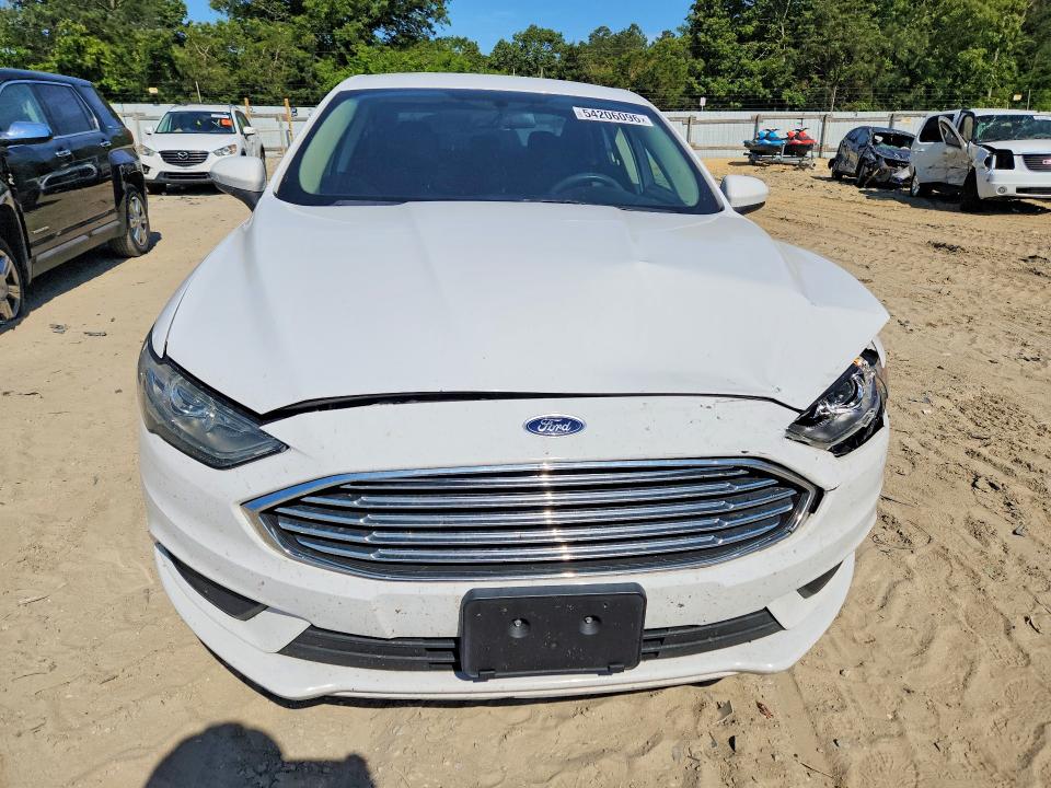 Photo 5 from auction – 2018 FORD FUSION with VIN 3FA6P0H76JR197982
