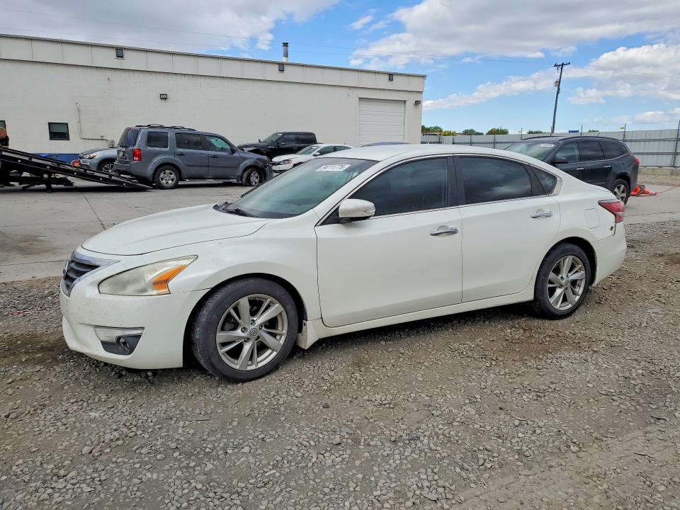 Photo 1 from auction – 2015 NISSAN ALTIMA with VIN 1N4AL3AP5FN407791
