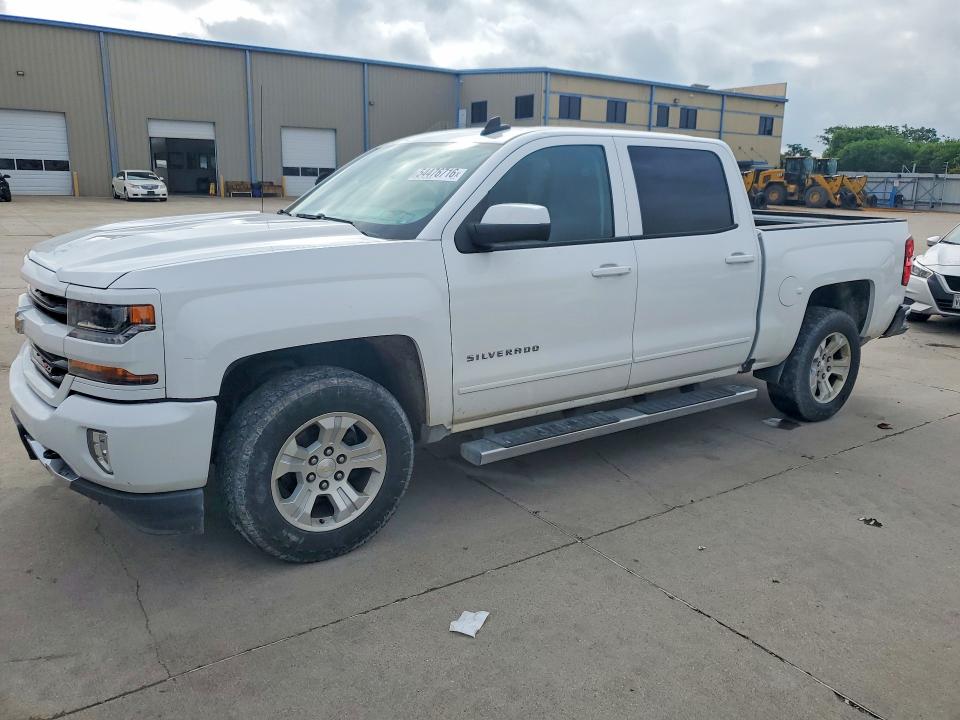 Photo 1 from auction – 2017 CHEVROLET SILVERADO with VIN 3GCUKREC7HG170799