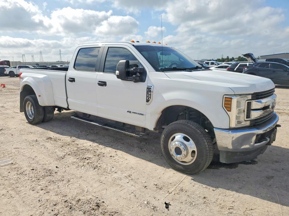 Photo 4 from auction – 2018 FORD F350 with VIN 1FT8W3DT5JEC89582